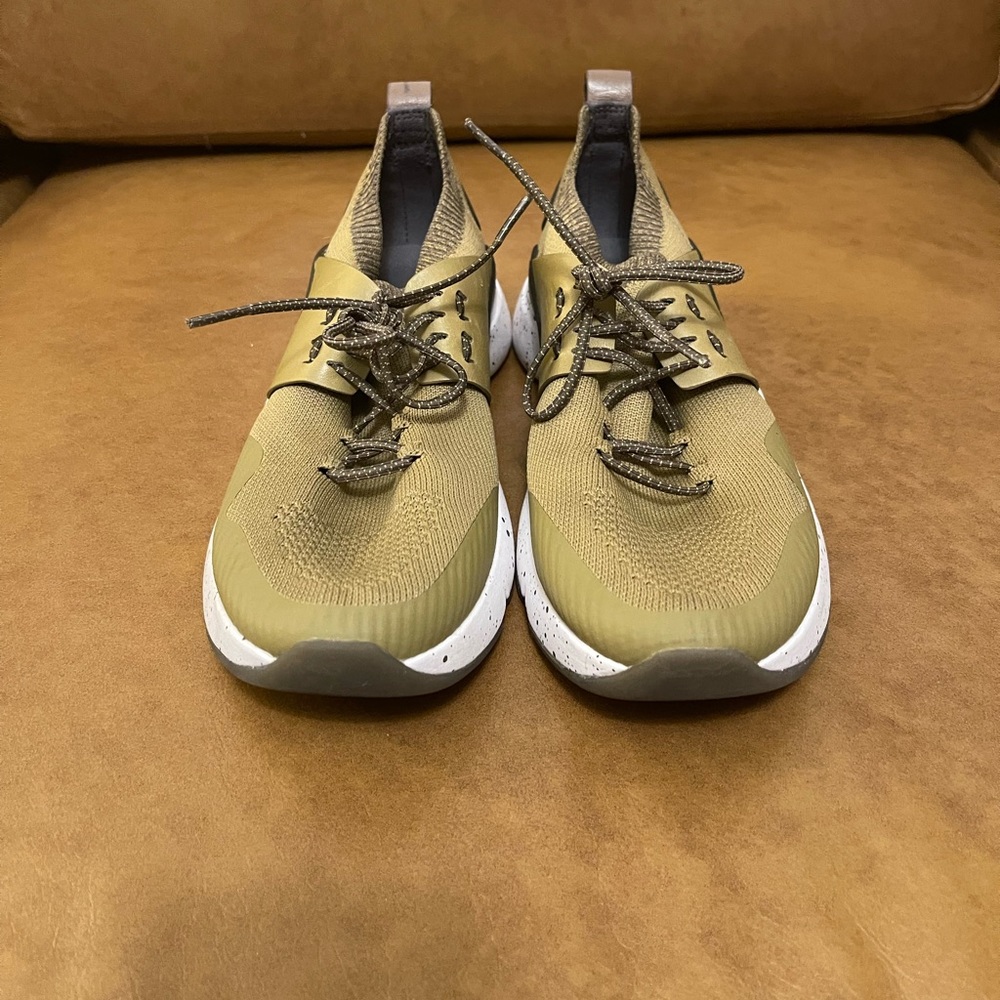 Cole Haan - Women’s 7.5 All Day Trainer Green